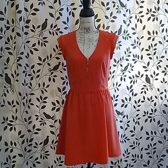 H&M Dresses & Skirts - H&M Orange V Neck full skirt size 8 dress